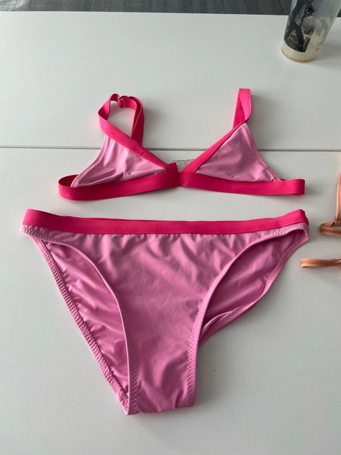 Maillot de bain 2 pièces taille 12 ans rose