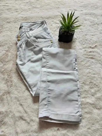 🤍🤍 Pantalon blanc Conos 34/XS coupe droite 🤍🤍