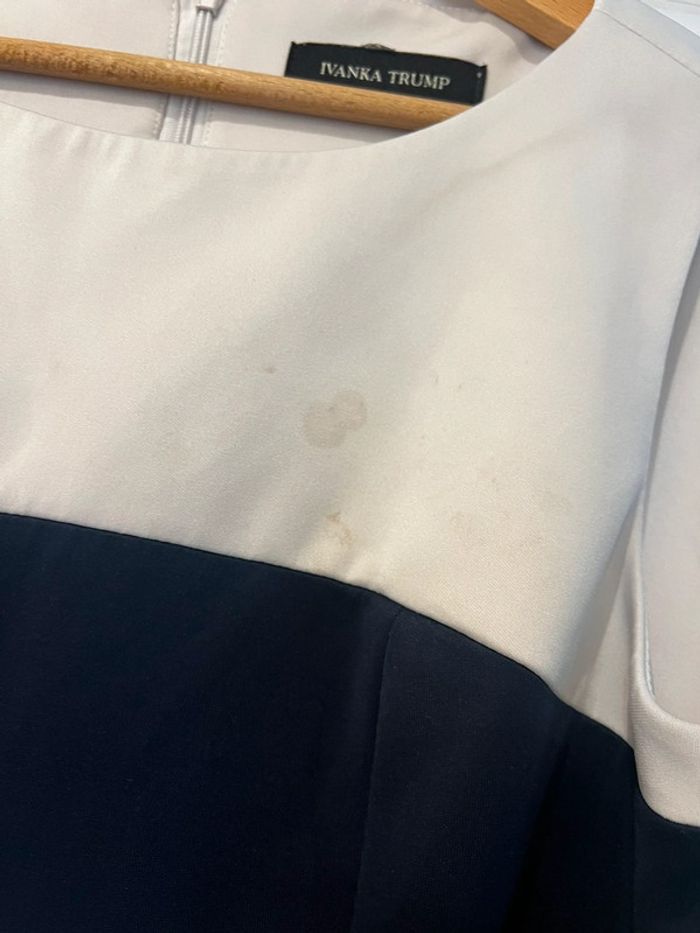Robe Ivanka Trump taille M/L - photo numéro 3