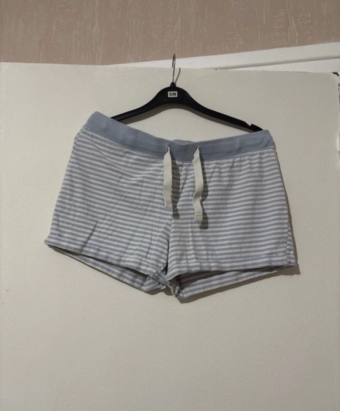 Lot de vêtements - photo numéro 9
