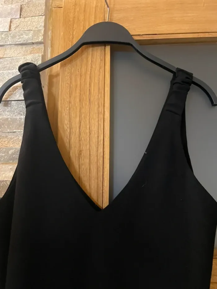 Belle robe noire, longue Zara, taille XL - photo numéro 2