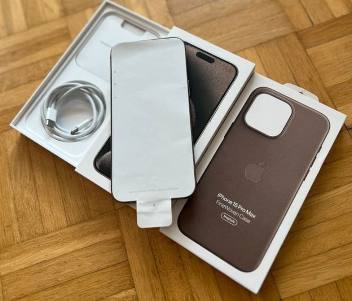 iPhone-15-pro-max - photo numéro 2