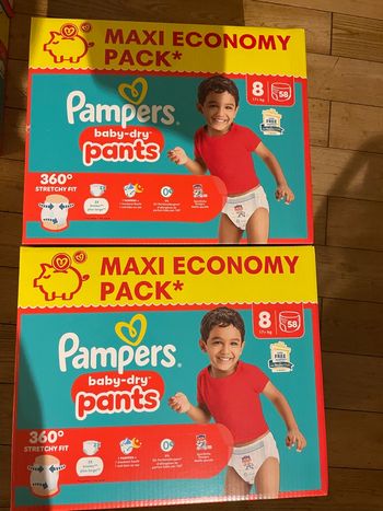 Vents pack 2 cartons Pampers taille 8 baby dry pants