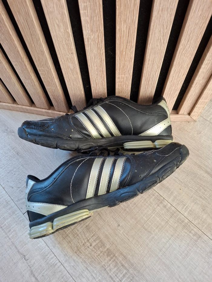 Tennis cuir noir Adidas T 39,5 - photo numéro 4