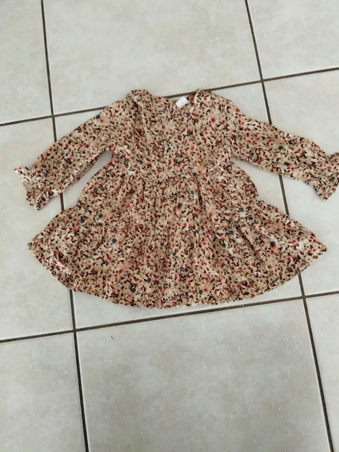 Robe légère manches longues