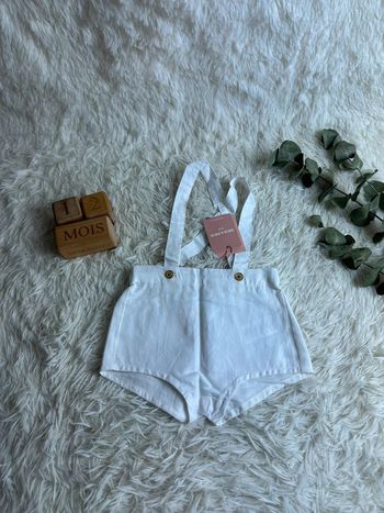 Short blanc à bretelle Neck & Neck taille 12-18 mois