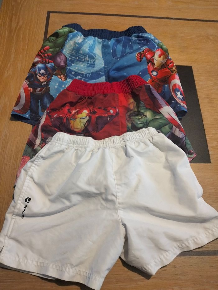 Lot short de bain 8/10 ans  Avenger Marvel