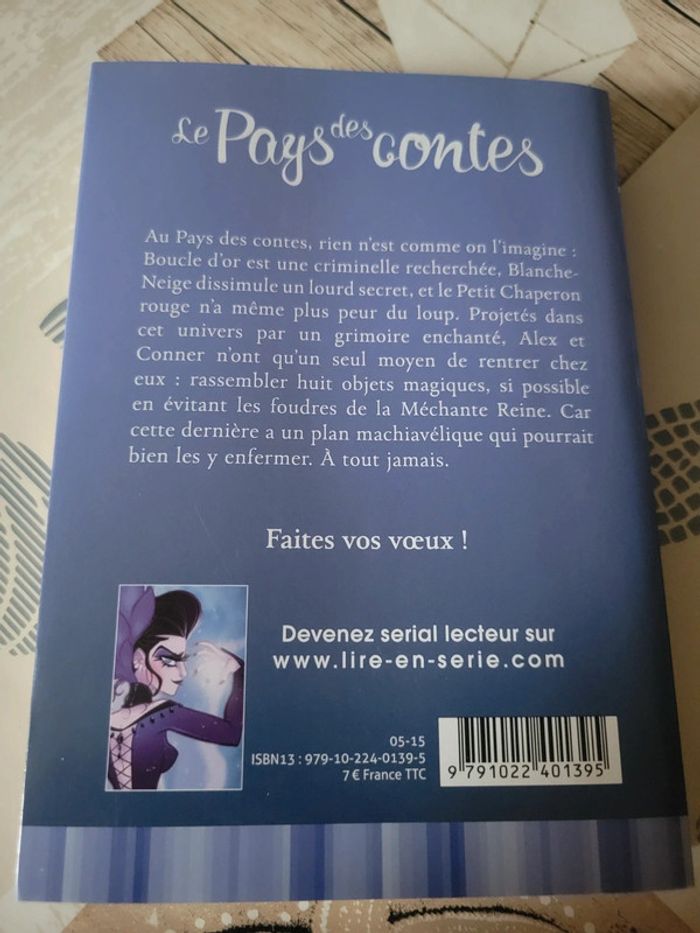 Livre Le pays des contes - photo numéro 2