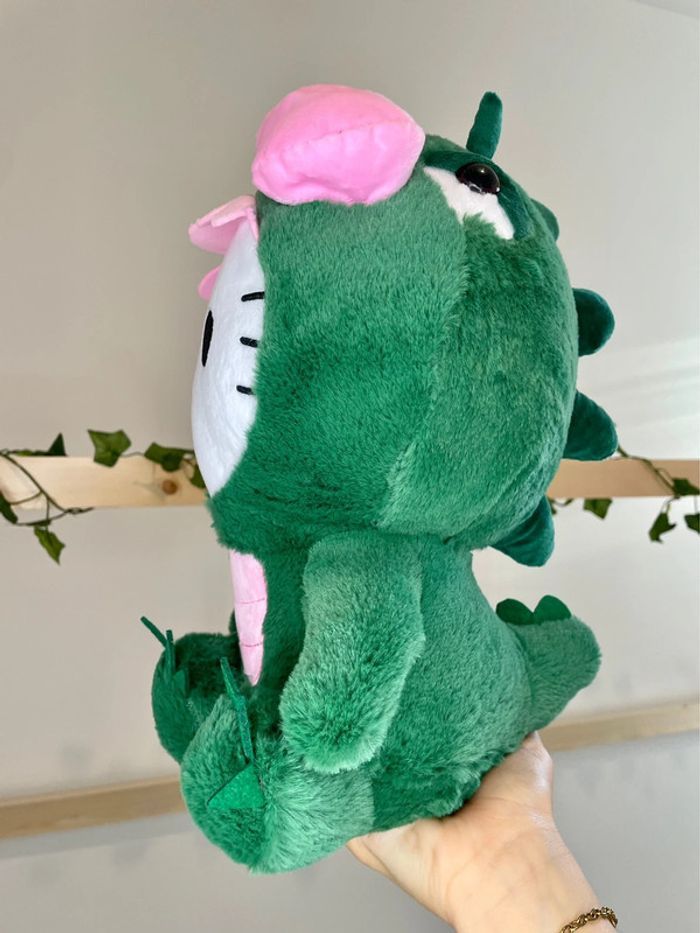Peluche Sanrio Hello Kitty dinosaure - photo numéro 9