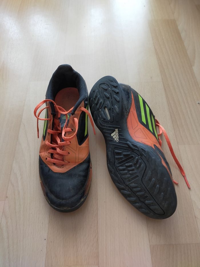 Paire de baskets - photo numéro 4