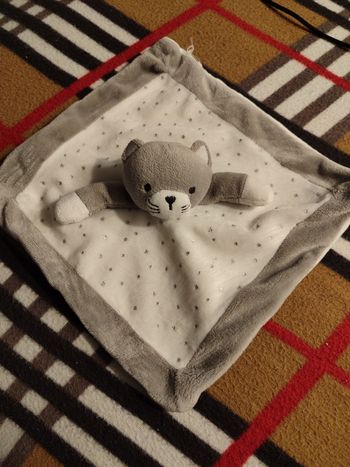 Doudou chat gris obaibi