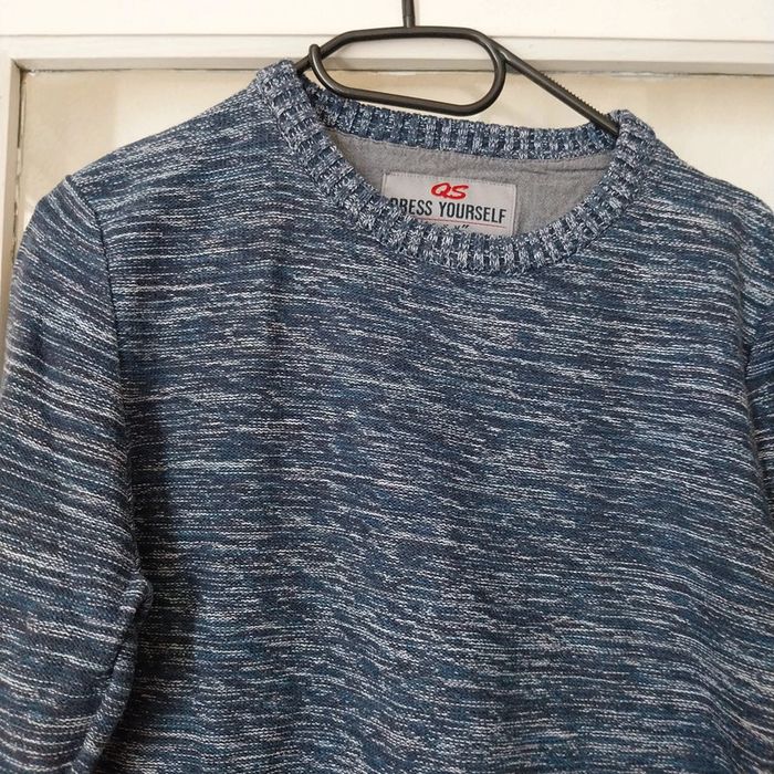 Pull taille M - photo numéro 2