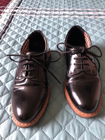 Souliers vernis