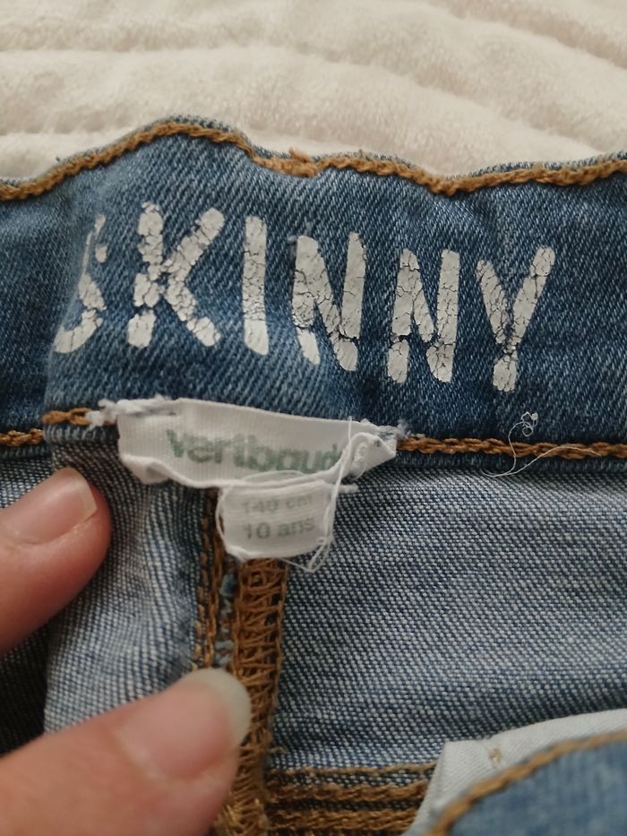 Skinny fille - photo numéro 2