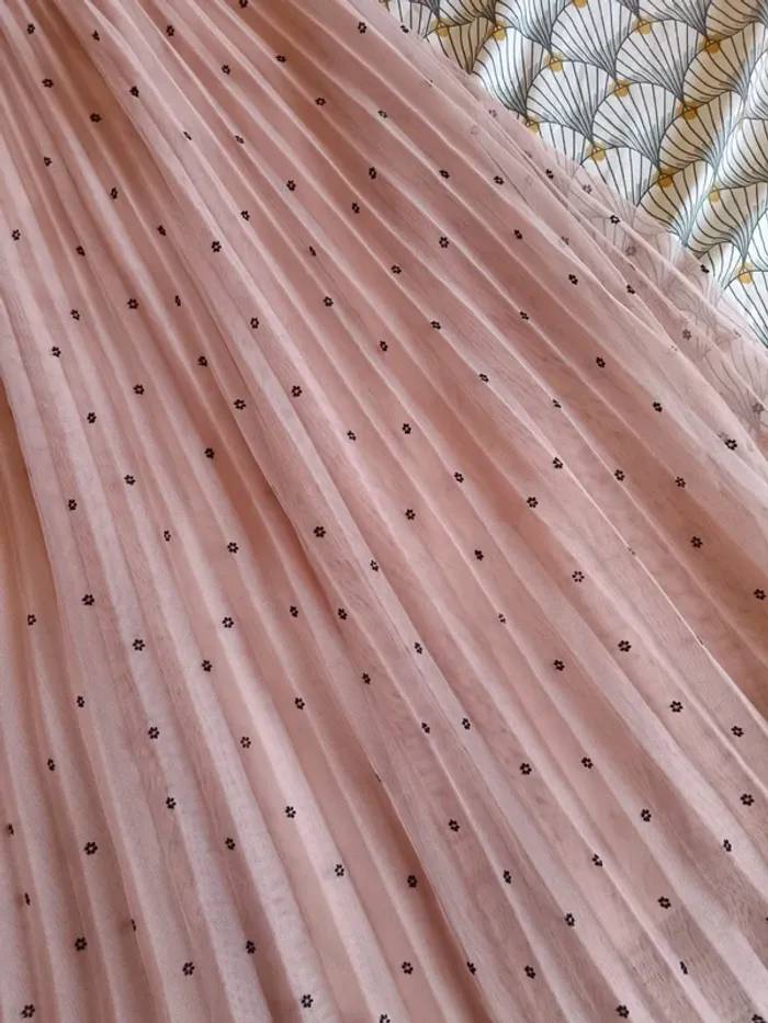 Jupe plissée en tulle rose Reserved taille xl - photo numéro 2