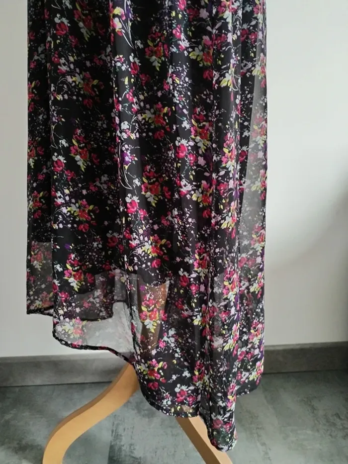 Robe fleurie Zara Taille M 🌸👗 - photo numéro 7