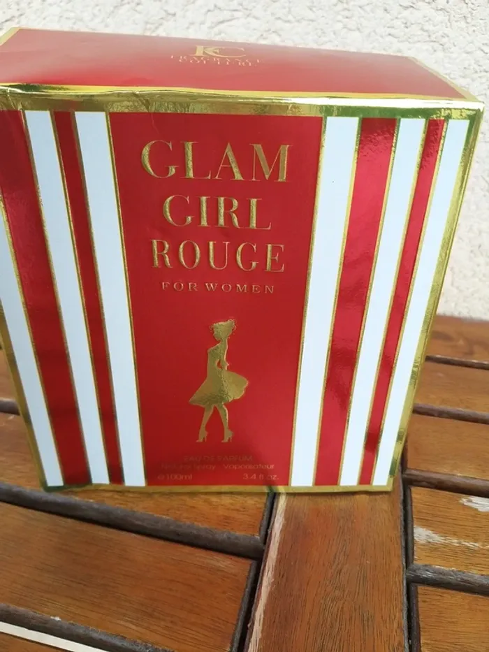 Parfum femme glam girl rouge - photo numéro 3
