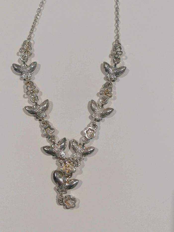 Collier fantaisie papillon fleur bleu 📿 - photo numéro 11