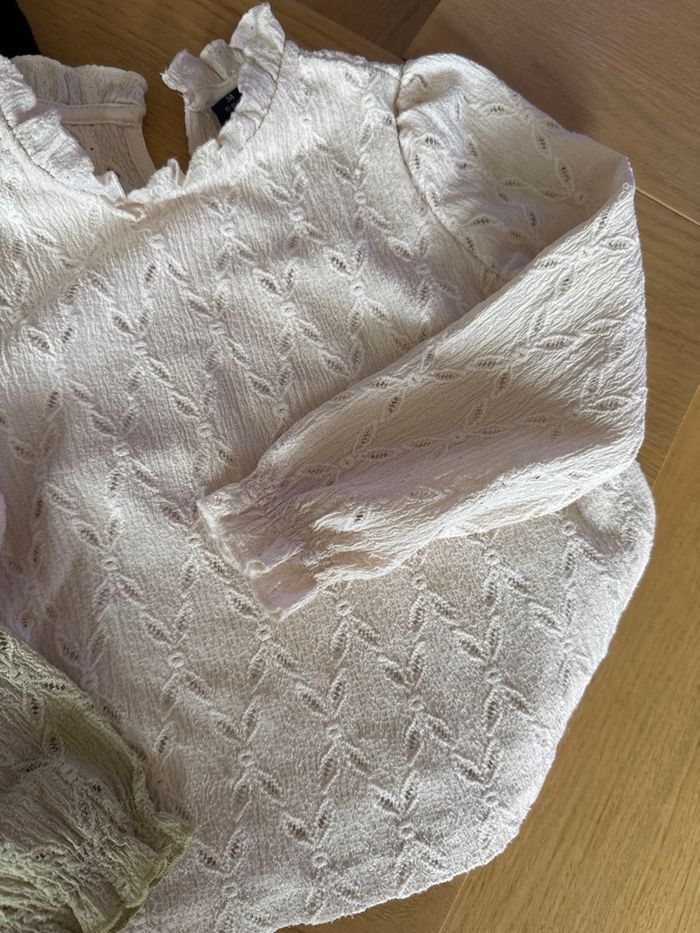 Chemisiers filles 3 ans + gilet offert - photo numéro 4