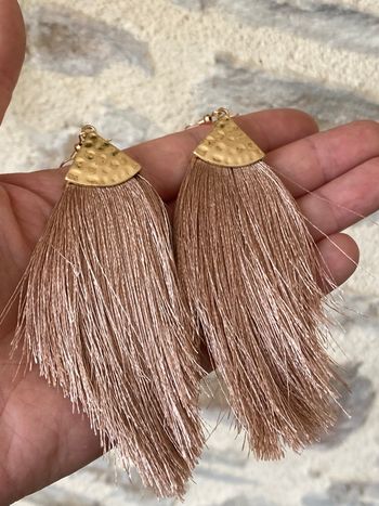 Boucles d’oreilles longues à franges bijou doré bohème tendances