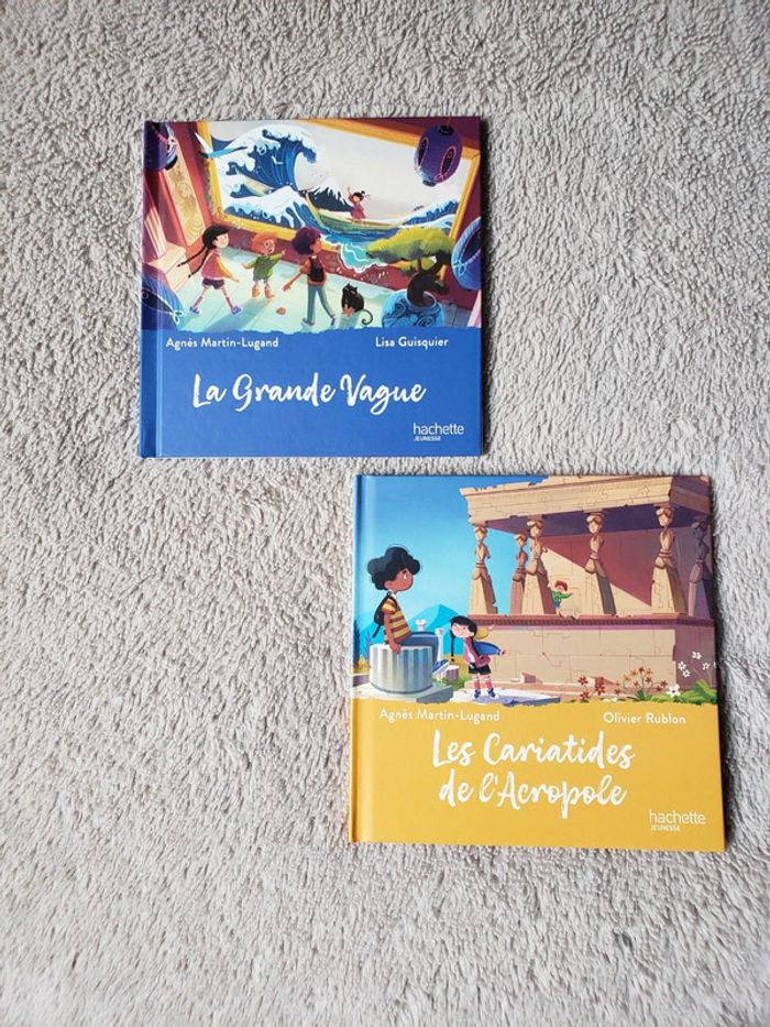 Lot de 2 livres McDo : La Grande Vague et Les Cariatides de l´Acropole