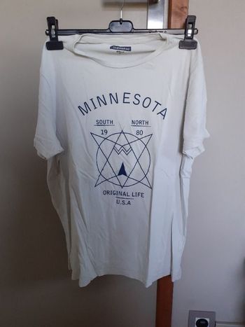 Tshirt blanc à motif MINNESOTA USA ETAT UNIS