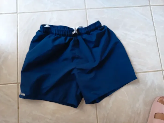 Short de bain Decathlon taille S