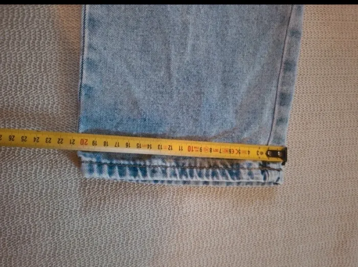 Jean's large troué taille M - photo numéro 10