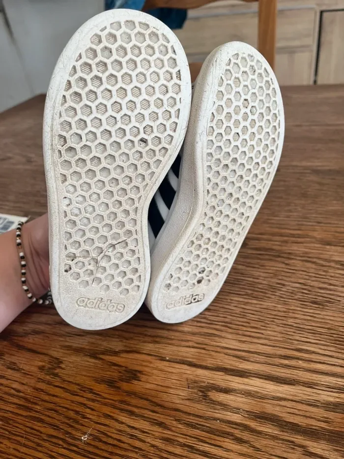 Baskets adidas - photo numéro 3