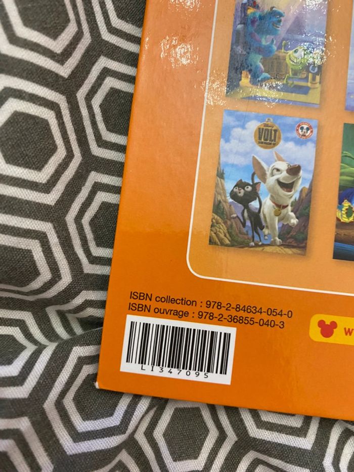 Livre le monde de Nemo - photo numéro 3