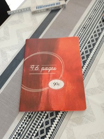Cahier 96 pages rouge