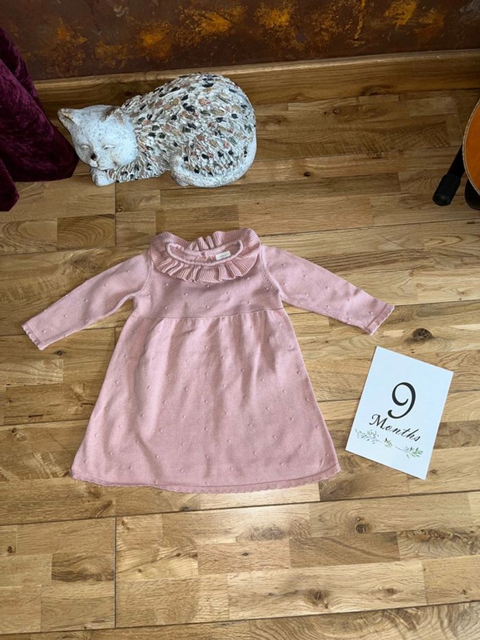 Robe vieux rose en maille très bon état C&a 9 mois/74cm