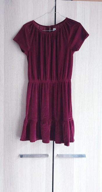 Neuve: GAP 12 ans robe Bordeaux