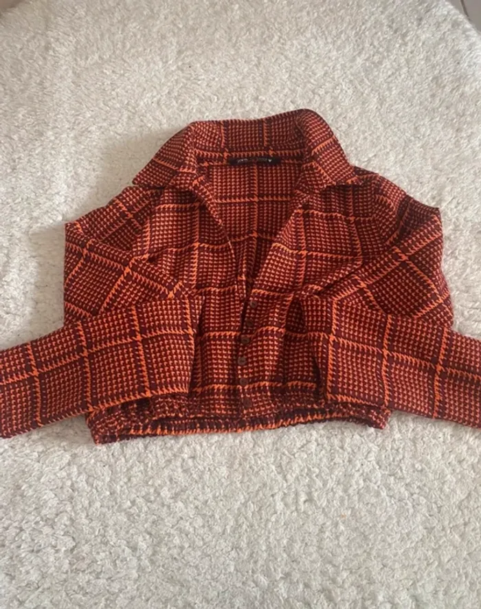 Haut court orangé Zara taille M