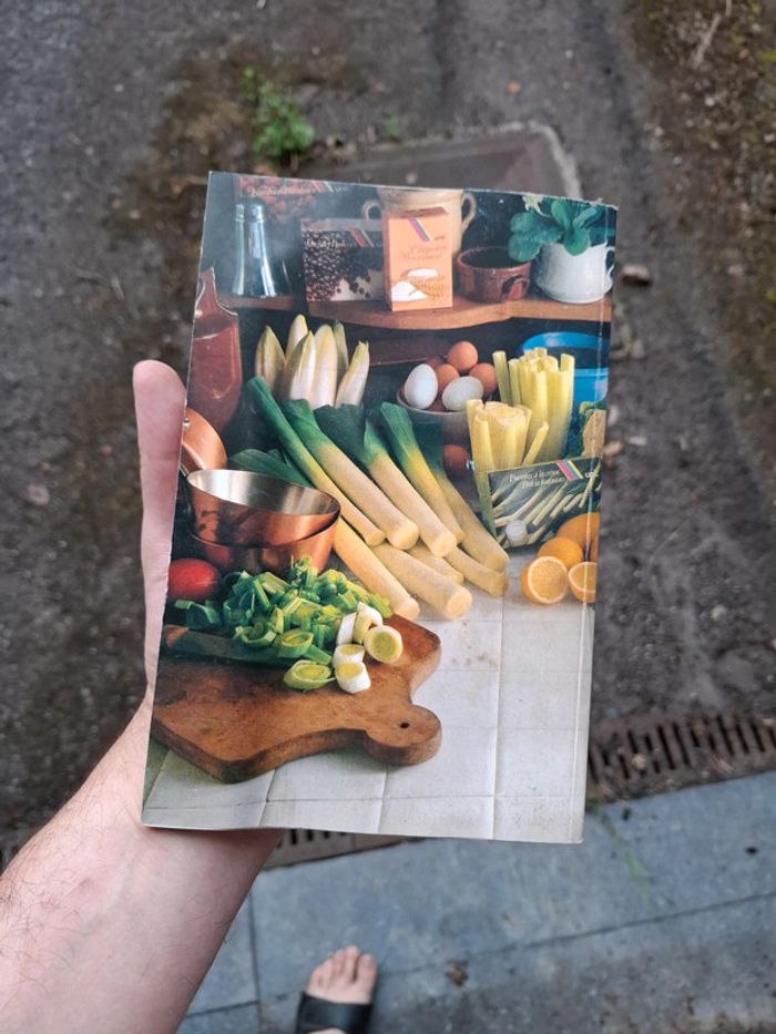 La cuisine au rythme des saisons Unic - photo numéro 2