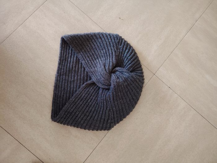Lot bonnet fille Zara h&m - photo numéro 2