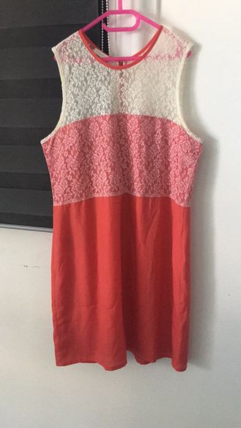 Robe en dentelle femme L