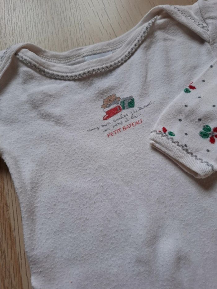 Lot bodies 3 mois - photo numéro 2