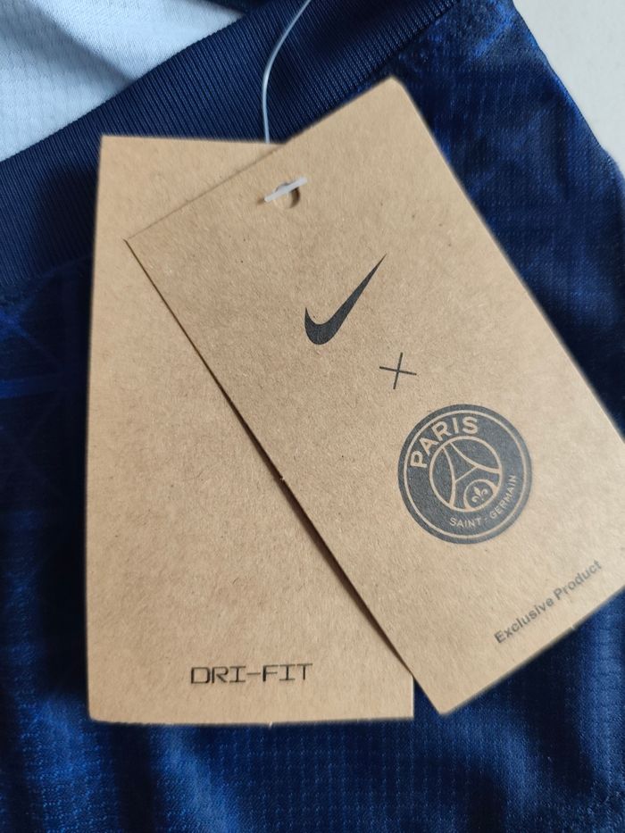 Maillot PSG 25-26 - photo numéro 5