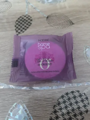 Galet effervescent pour le bain