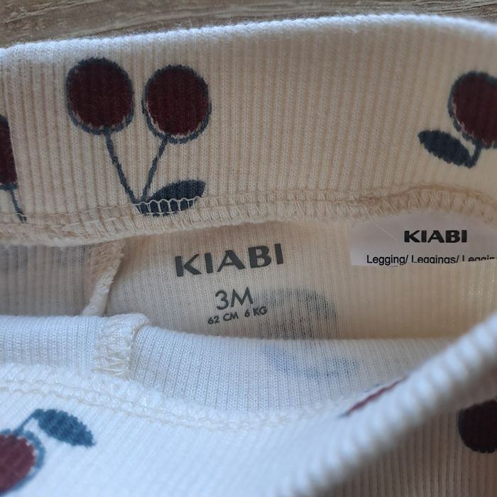 Lot de vêtements du 1 mois au 3 mois - photo numéro 7