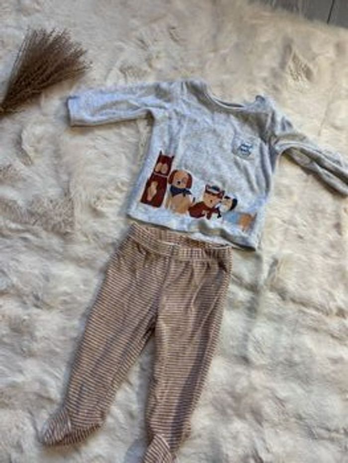 Lot de trois pyjamas, taille 12 mois - photo numéro 3