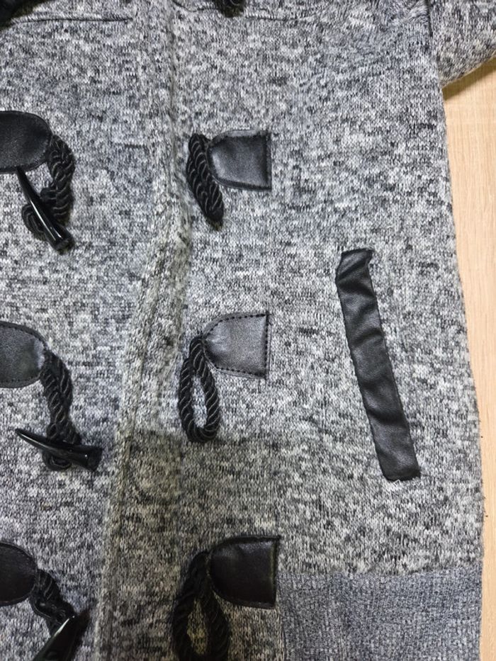 Veste à capuche ● 10 ans - photo numéro 3