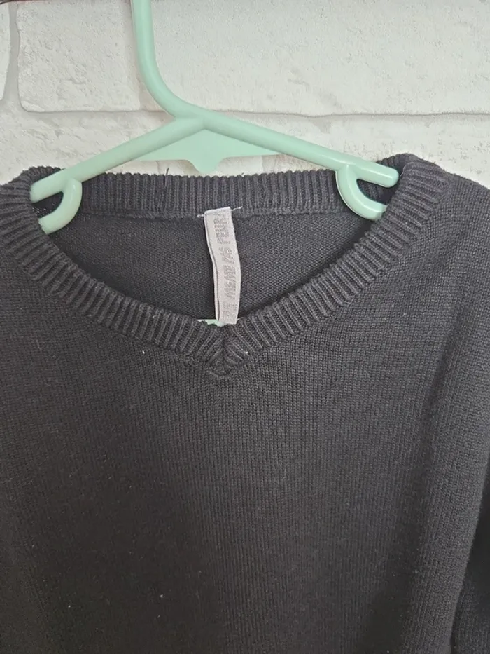 Lot de 8 vêtements taille 6 ans - photo numéro 13