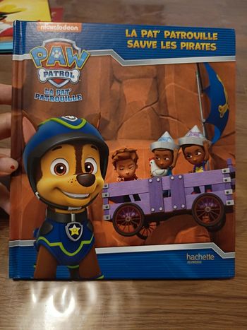 Livre la Pat Patrouille sauve les pirates