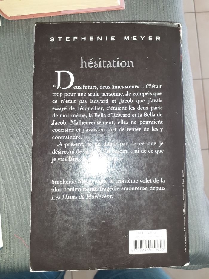 Chapitre 3 twiligt " hésitation " - photo numéro 3