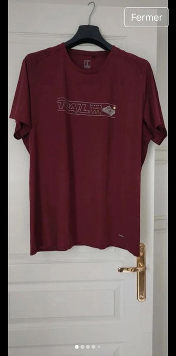 T-shirt de trail running
résistant Homme Décathlon
Evadict