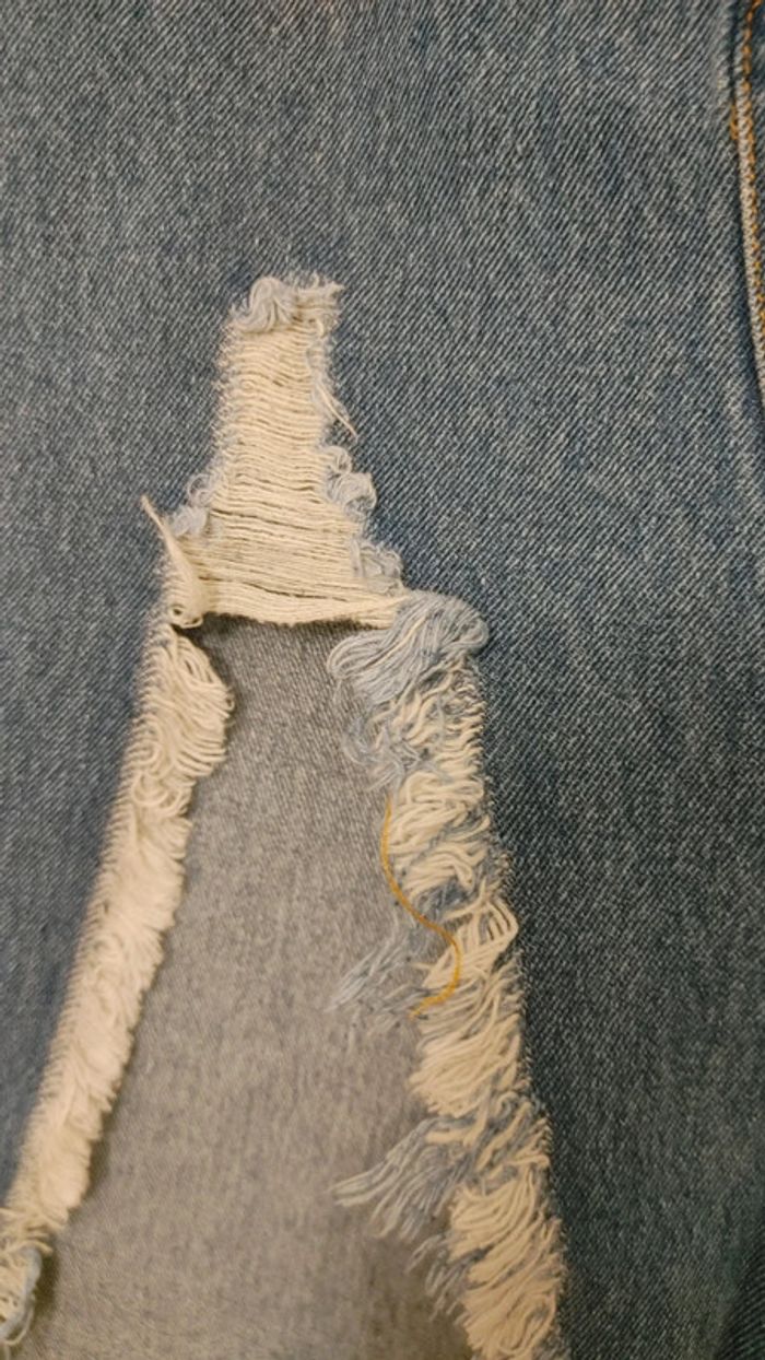 Jupe en jeans fendue - photo numéro 7