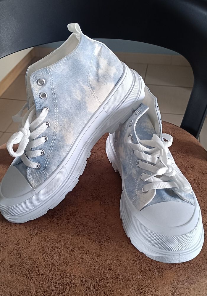 Baskets montantes tissus Tye and Dye 39