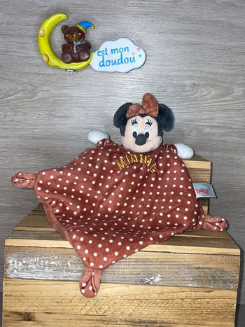 DY437 doudou Minnie Disney
